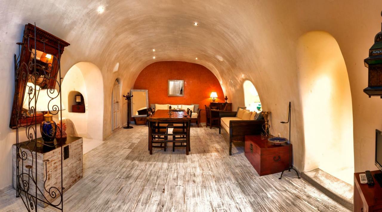 Aparthotel Heliophos Boutique Caves 3*