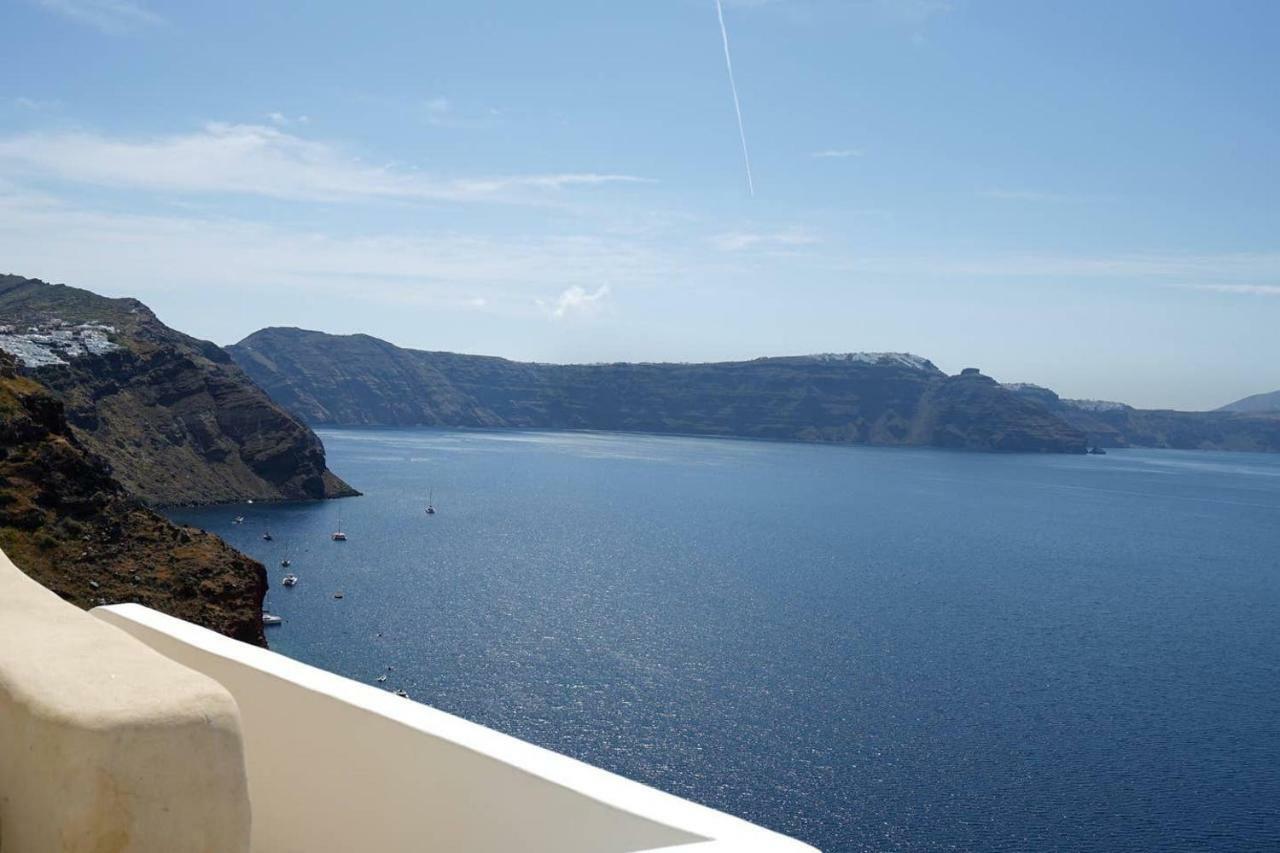 Santorini Sea Cave Apartment *