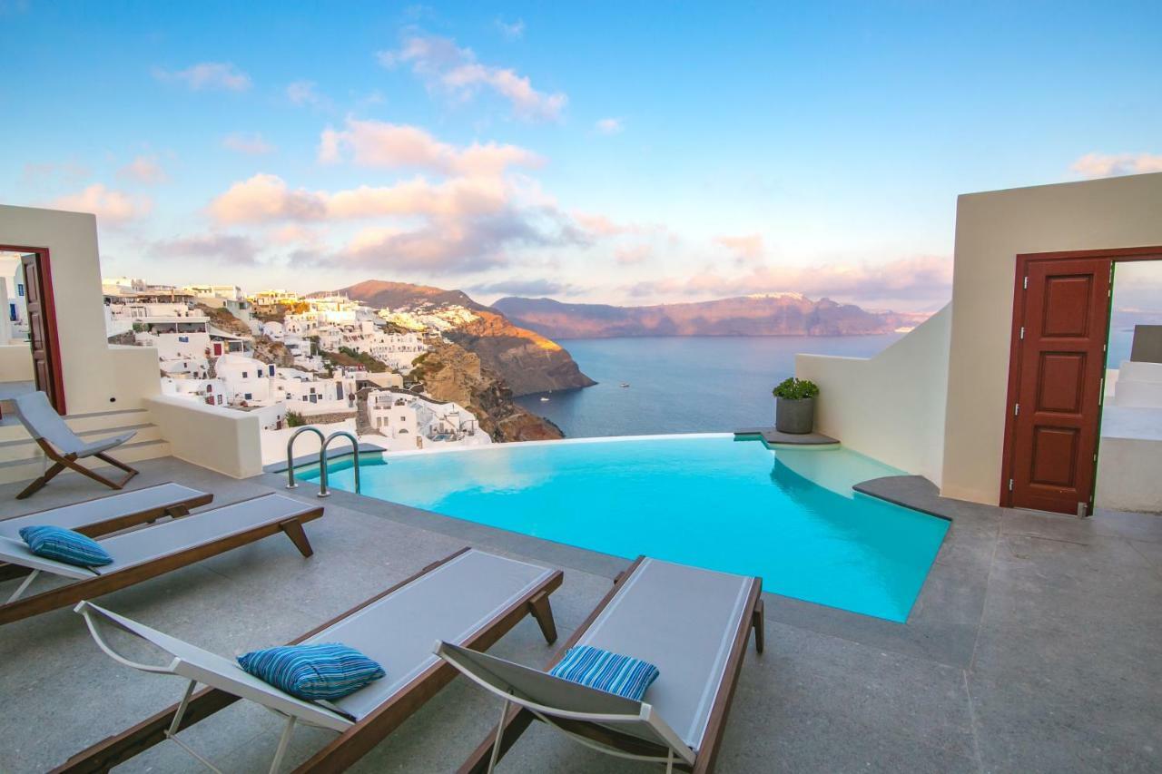 Aloia Hotel Oia (Santorini)