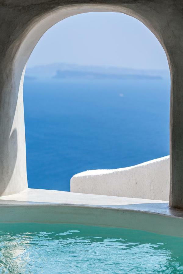 Marble Sun With Jacuzzi By Caldera *