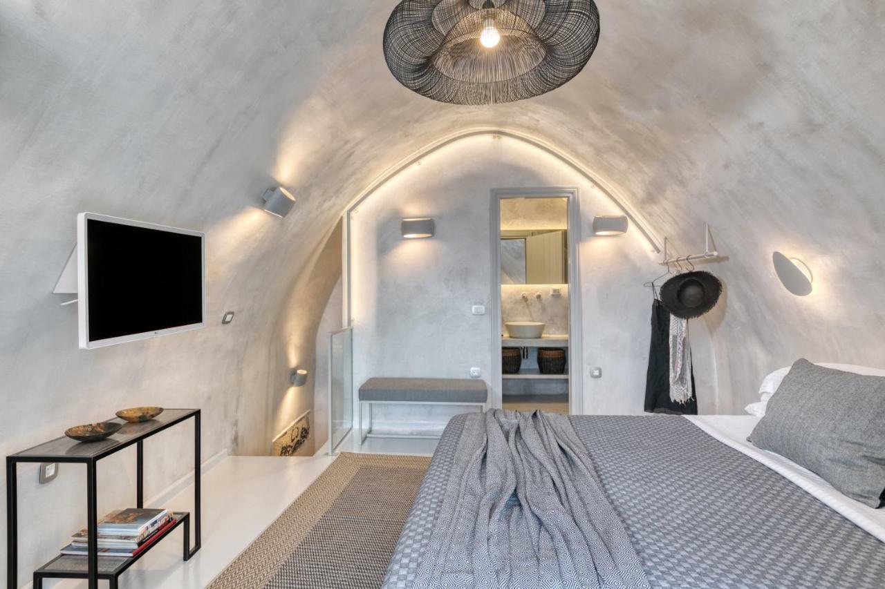 Marble Sun With Jacuzzi By Caldera Villa