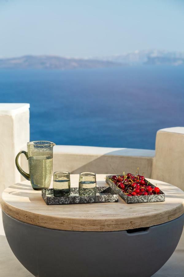 Marble Sun With Jacuzzi By Caldera Villa