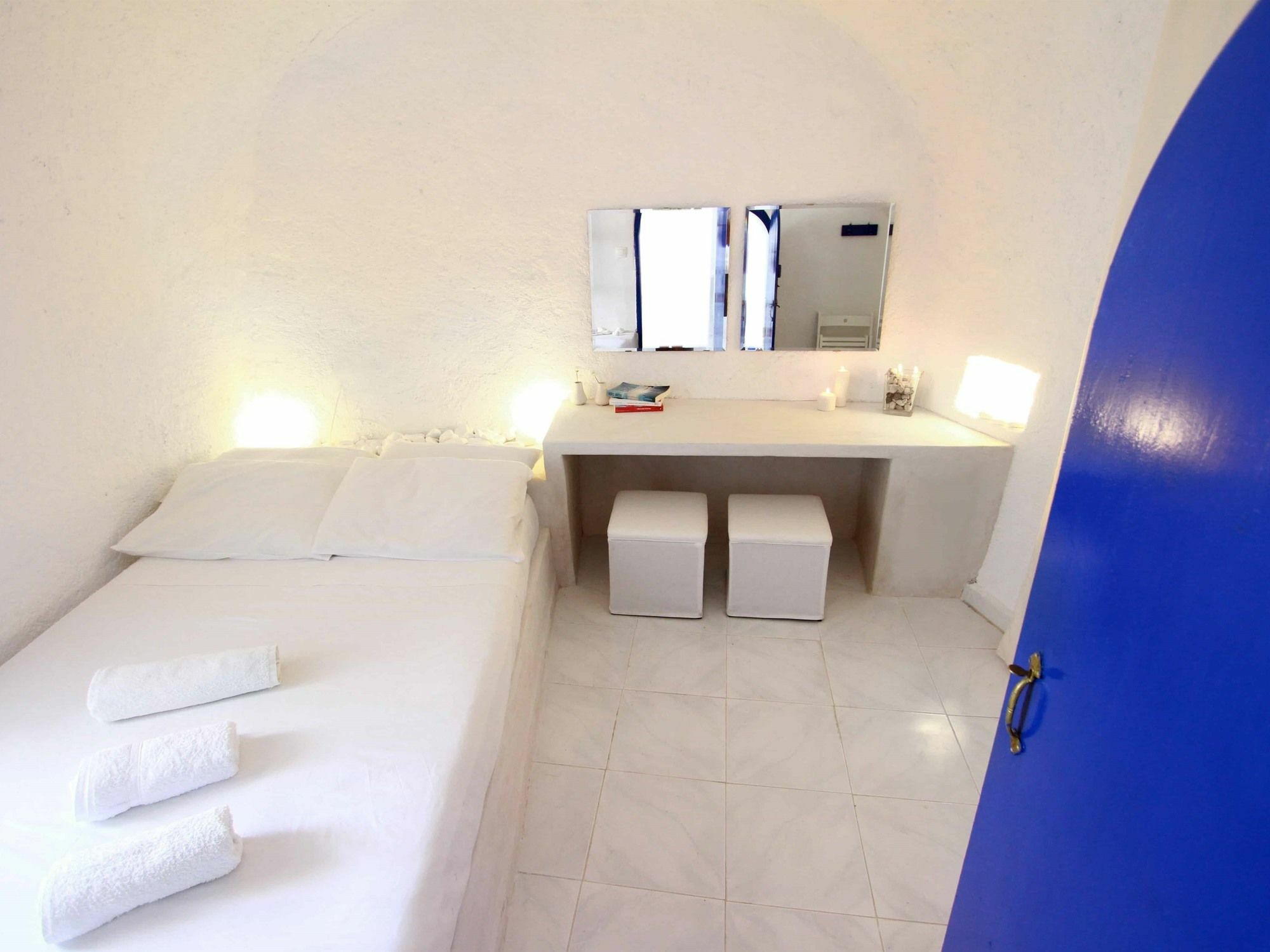 Apartment Blu Blanco Cave House By Blu Bianco Vacation *