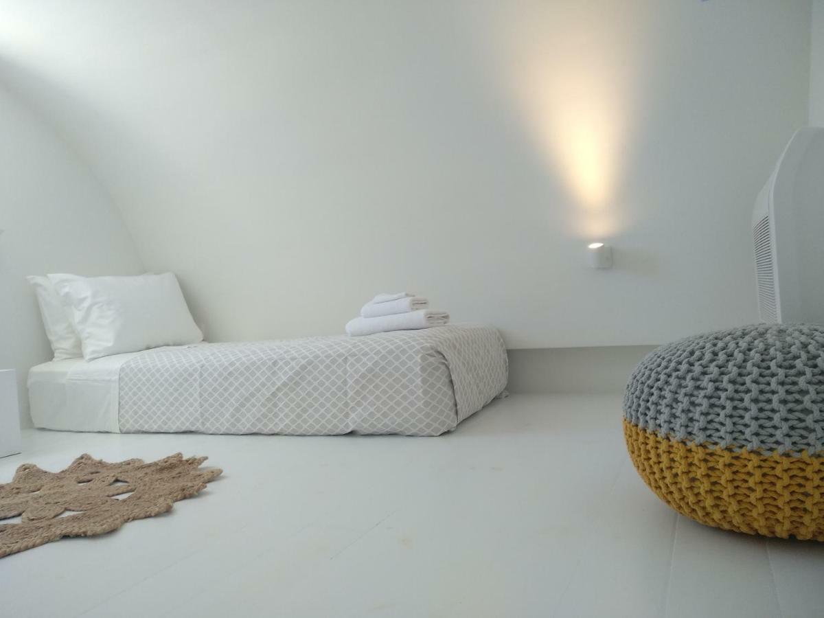 Sol-mate Oia (Santorini)