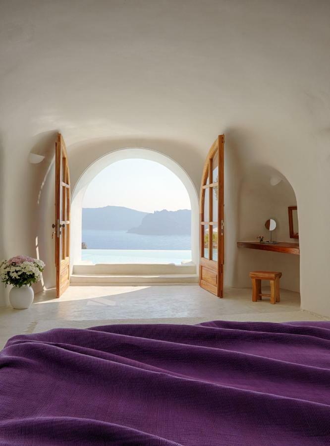 Perivolas Oia (Santorini)