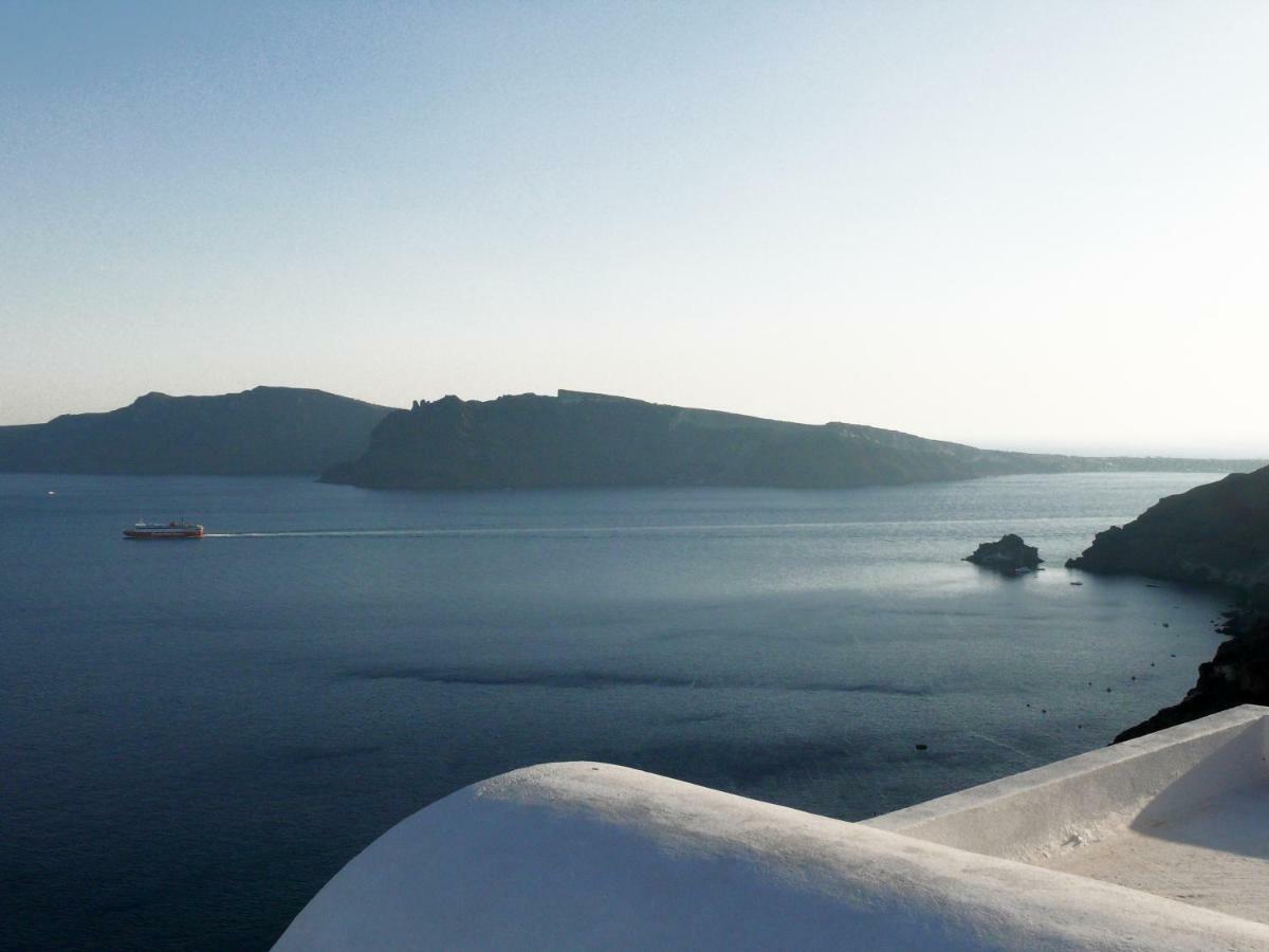 Villa Oia's Secret