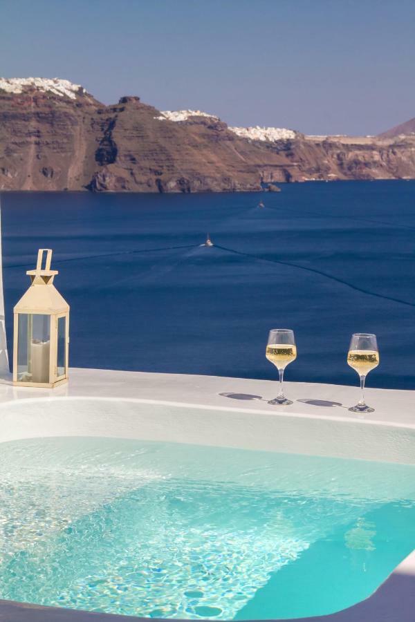 Hector Cave House * Oia (Santorini)