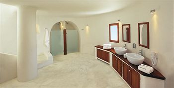Hotel Perivolas Lifestyle