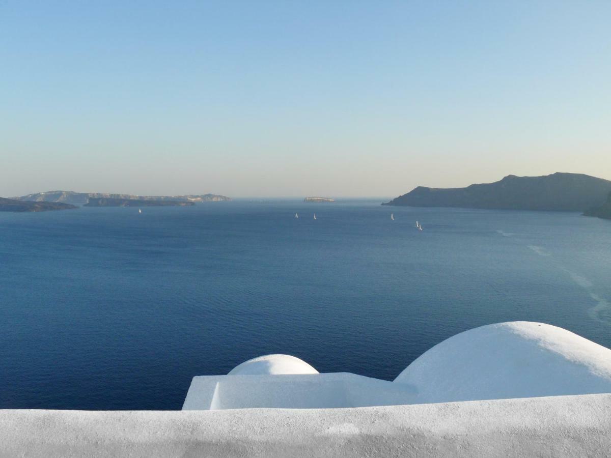 Oia's Secret *