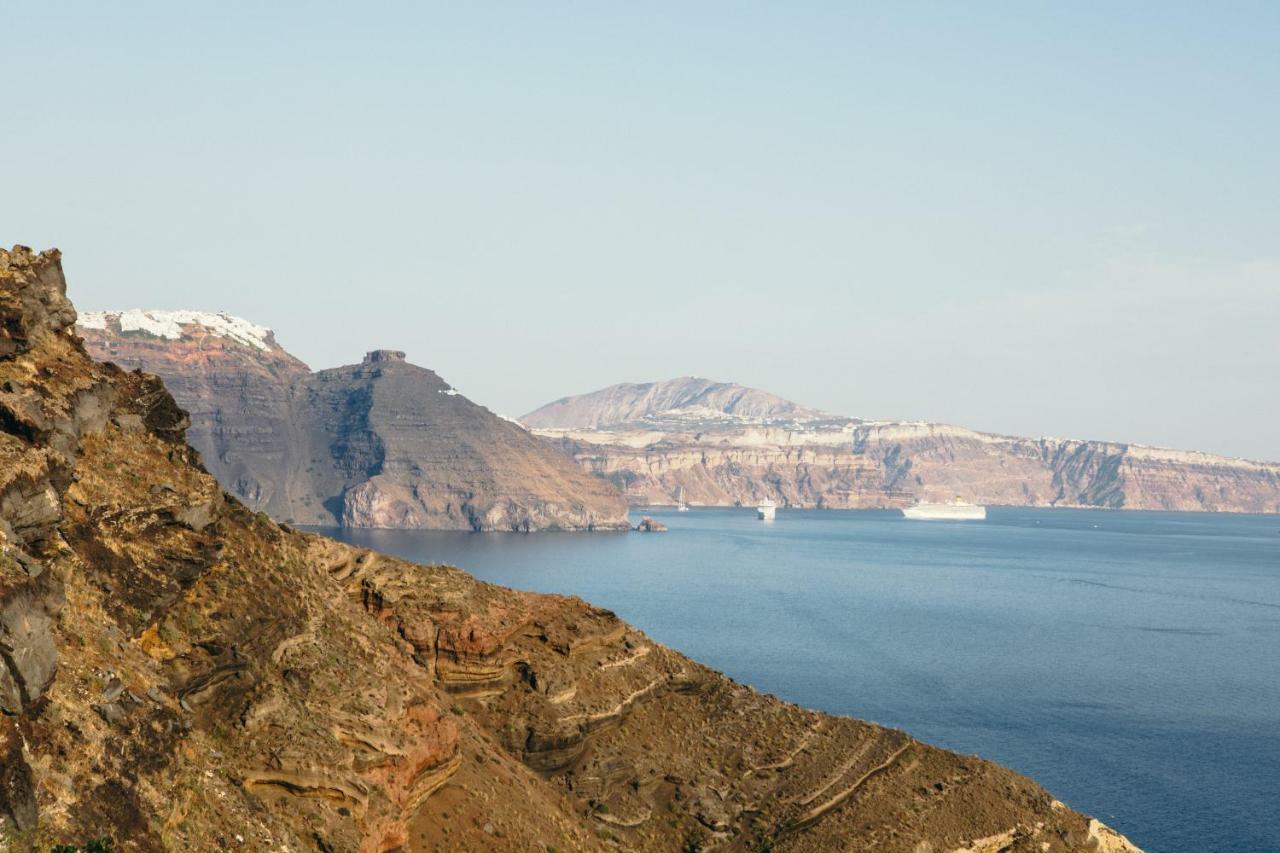 Oia's Secret * Oia (Santorini)