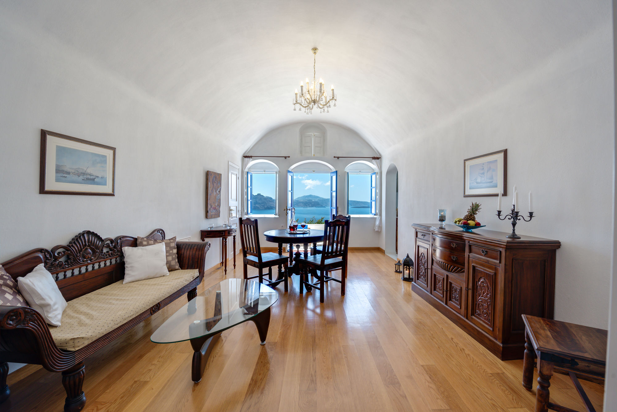 Chelidonia Traditional (adults Only) * Oia (Santorini)