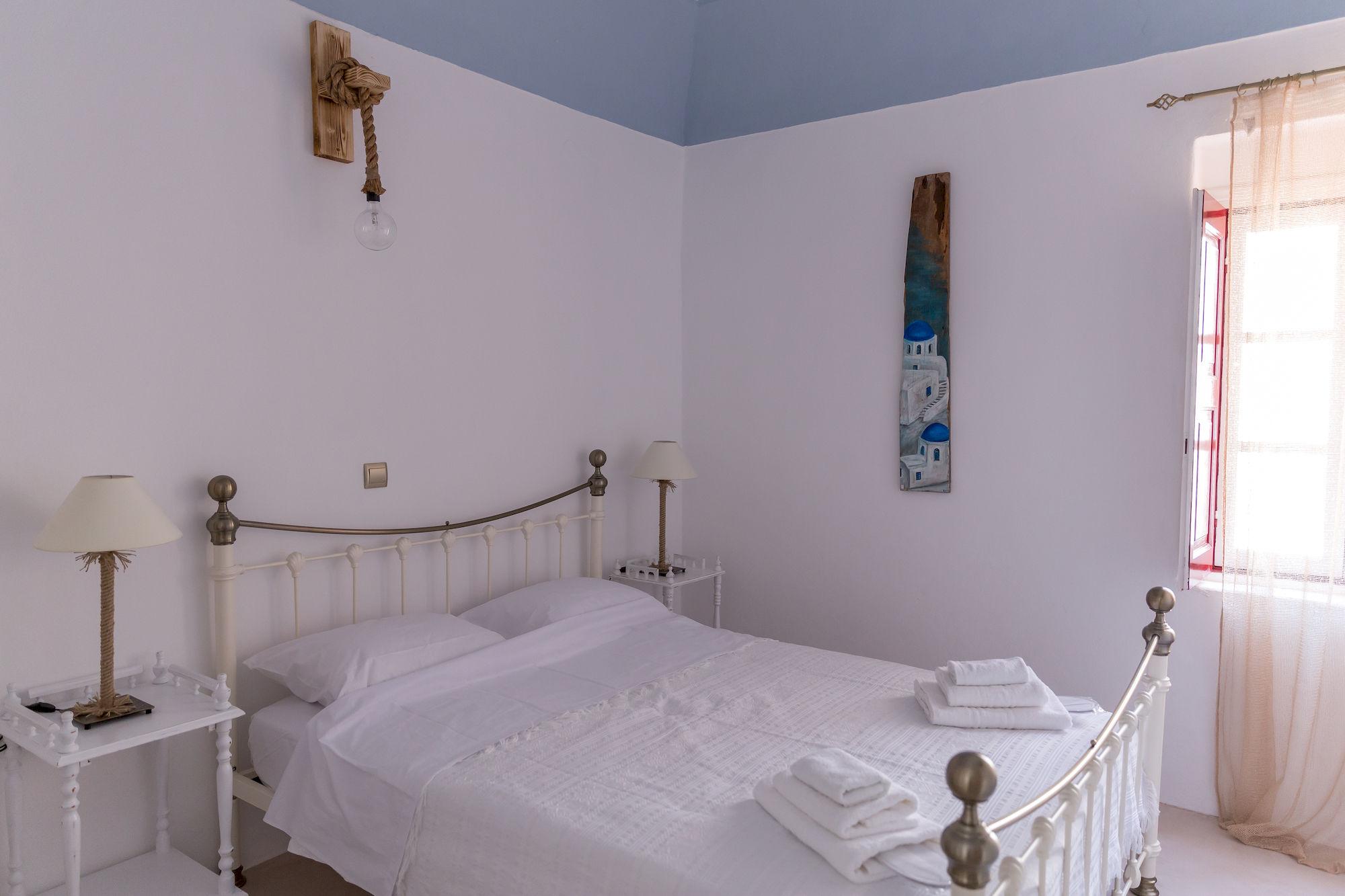 Poseidon Mansion * Oia (Santorini)