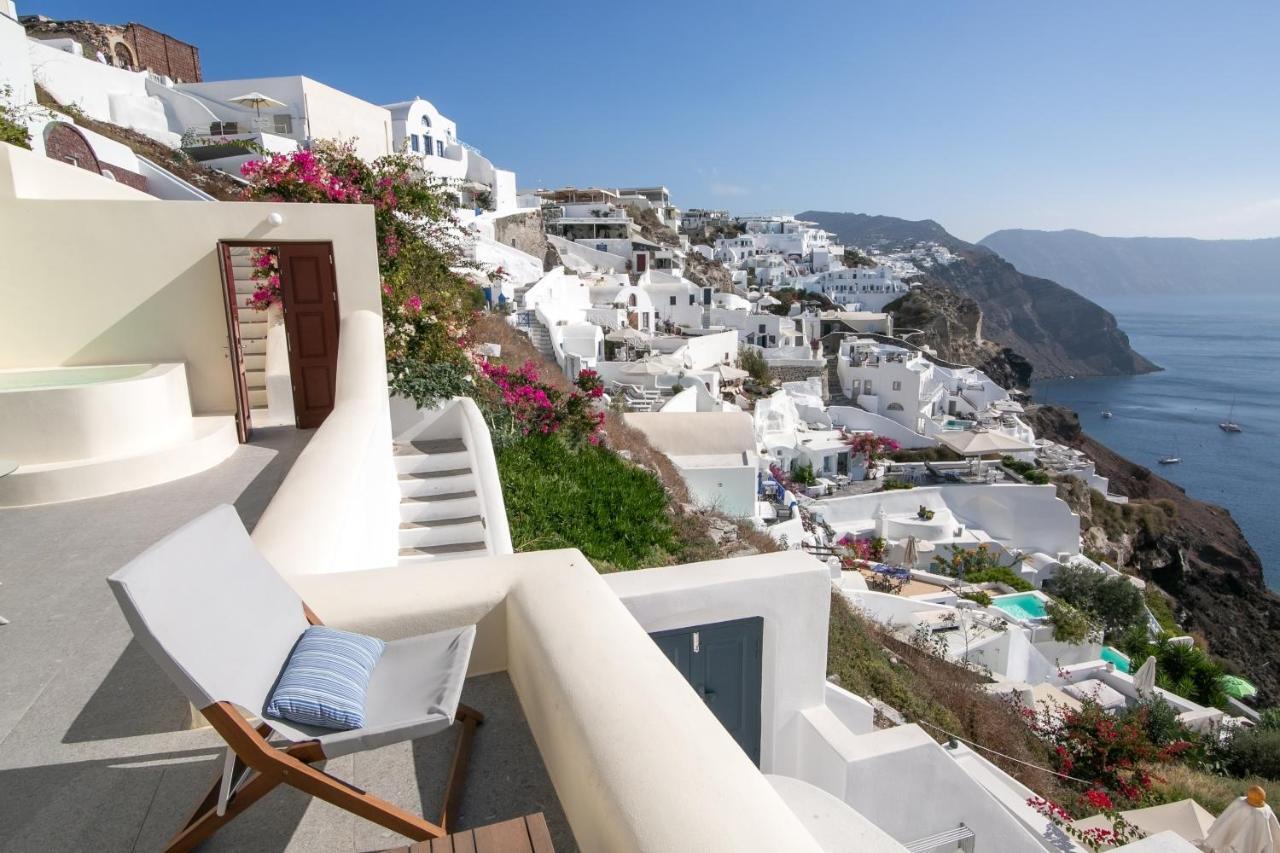 Aloia Hotel Oia (Santorini)