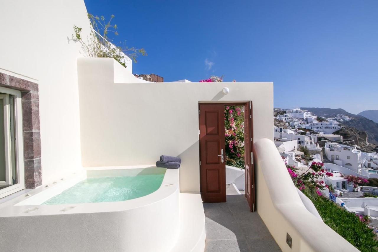 Aloia Hotel Oia (Santorini)