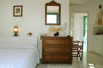 Esperas Traditional House Hotel