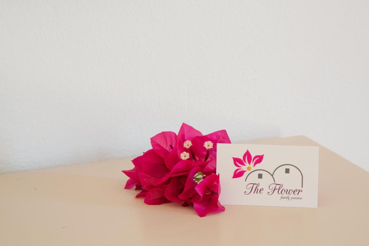 The Flower Oia (Santorini)