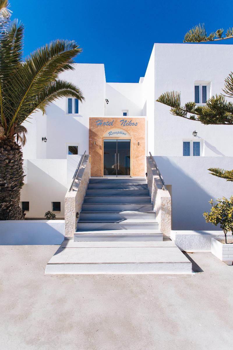 Nikos Aparthotel Oia (Santorini)