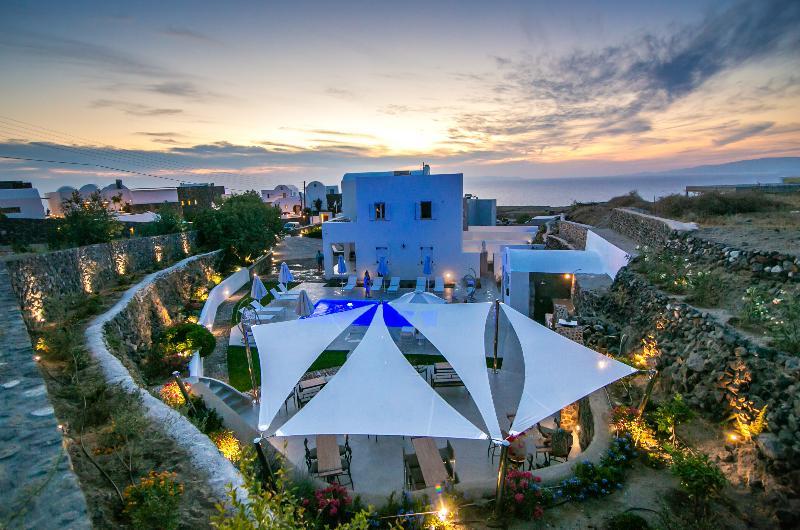 Apanomeria Boutique 3* Oía