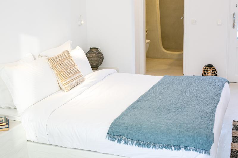 Apanomeria Boutique Hotel 3*