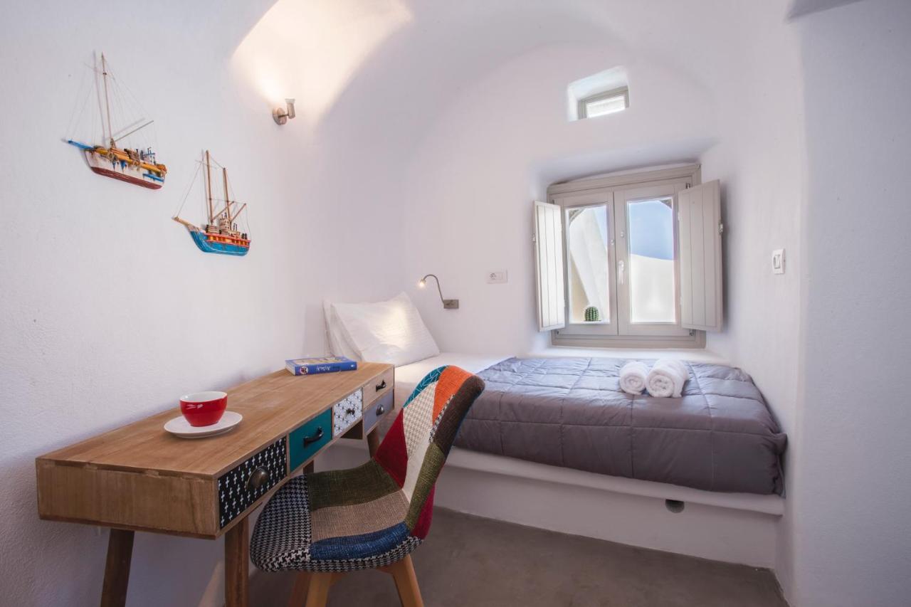 Cupola Bed & Breakfast Oia (Santorini)
