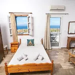 Stelios Rooms