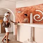 Andronis Luxury Suites