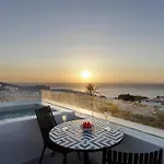 La Madeleine Oia