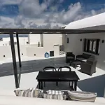 Rosaviglia Luxury Villa - An Oia Private Hideaway