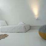 Sol-Mate Suites