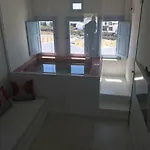 Sol-Mate Suites