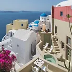 Cosmoia Cave House