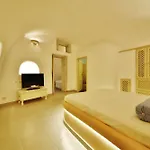 Chroma Suites