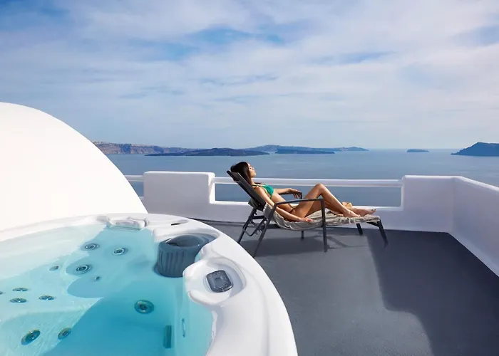Oia Collection Boutique Suites