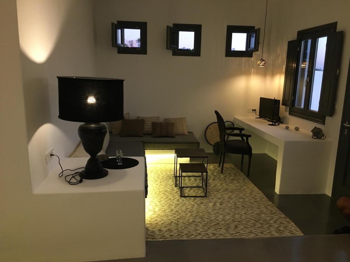Aparthotel Santolia Art