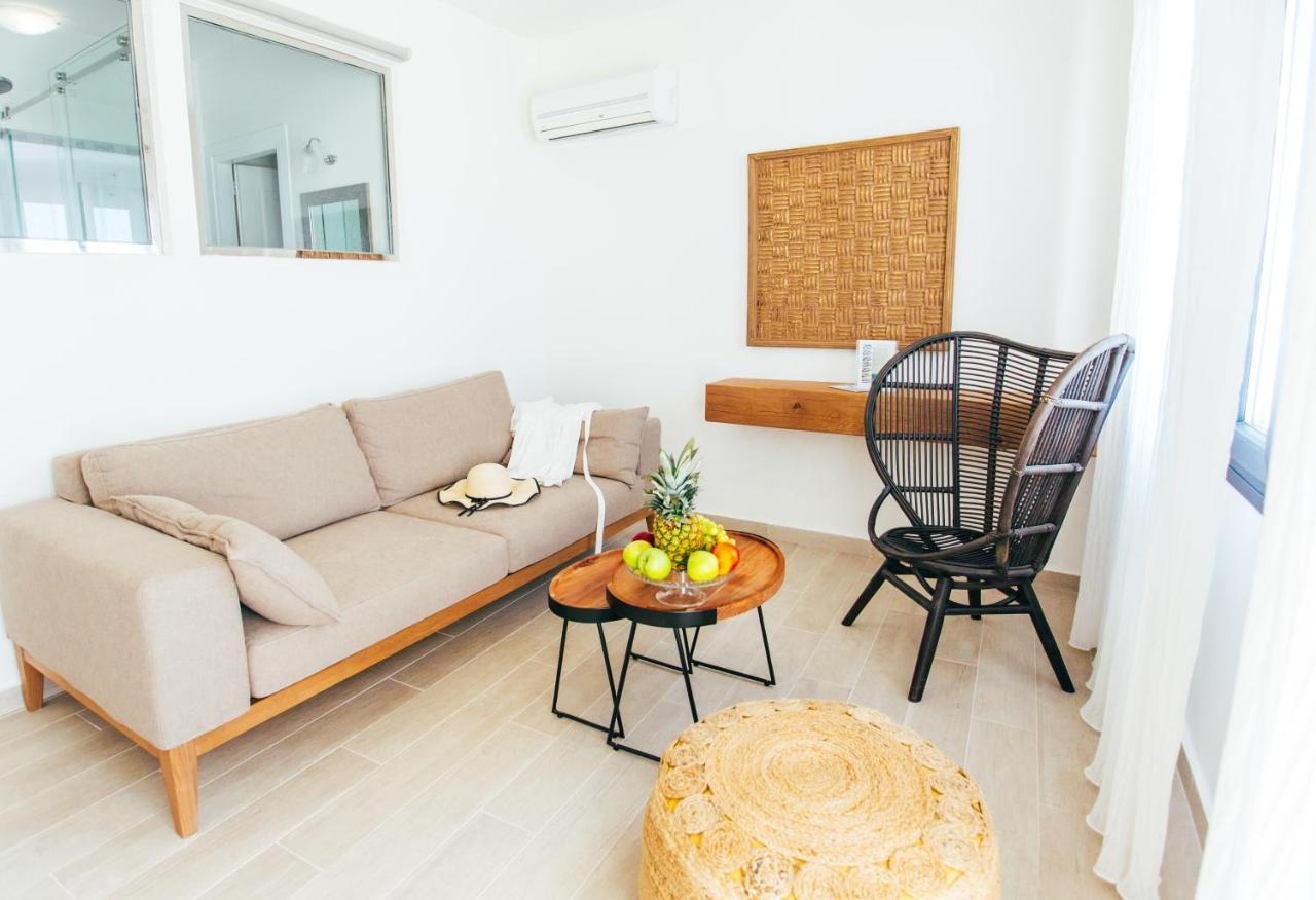 La Maltese Luxury Ia