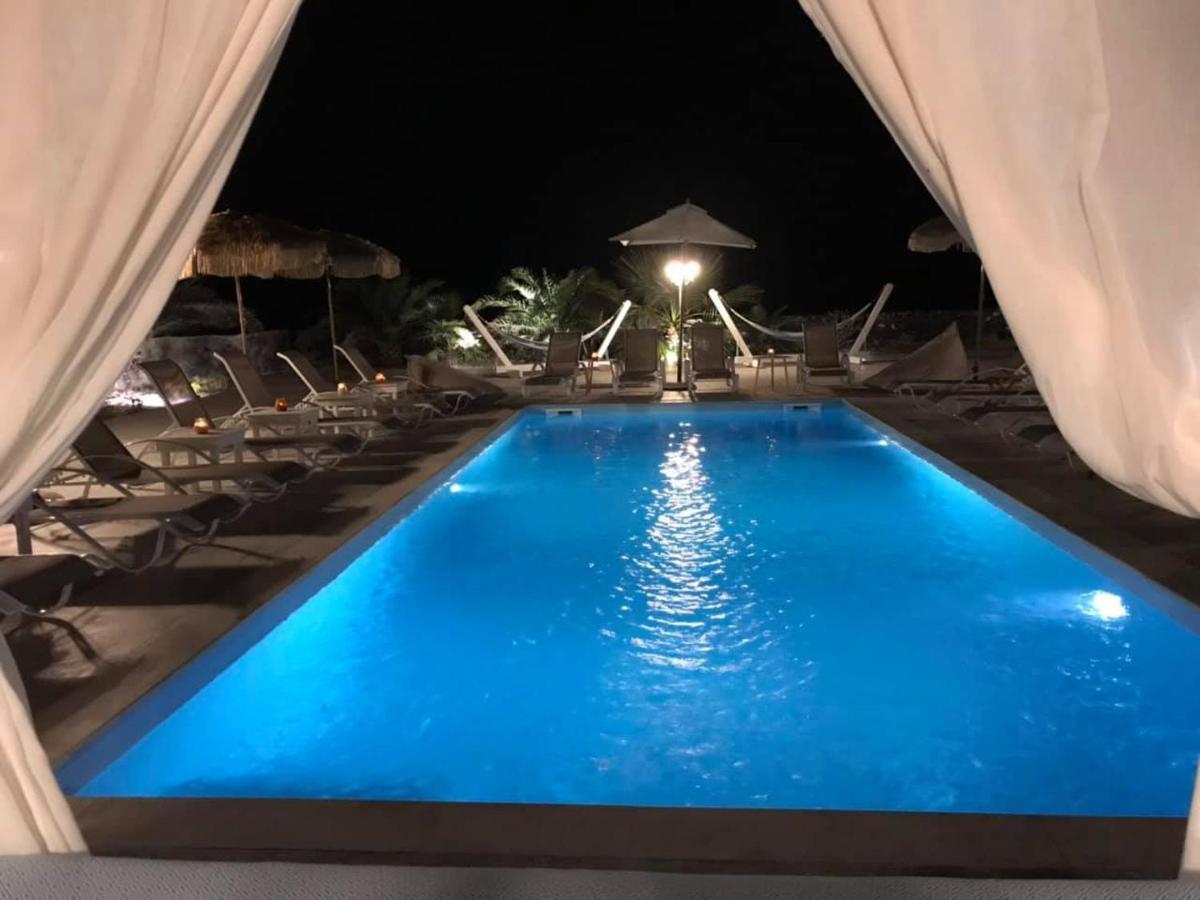 Ecoxenia 3* Oia (Santorini)