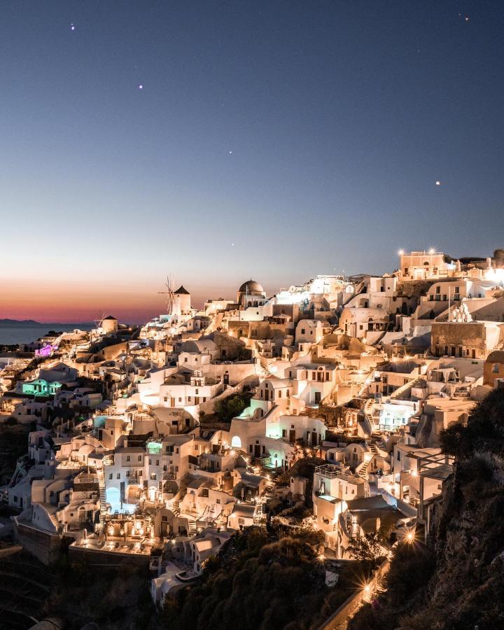 Pezoules Of Oia (Santorini)