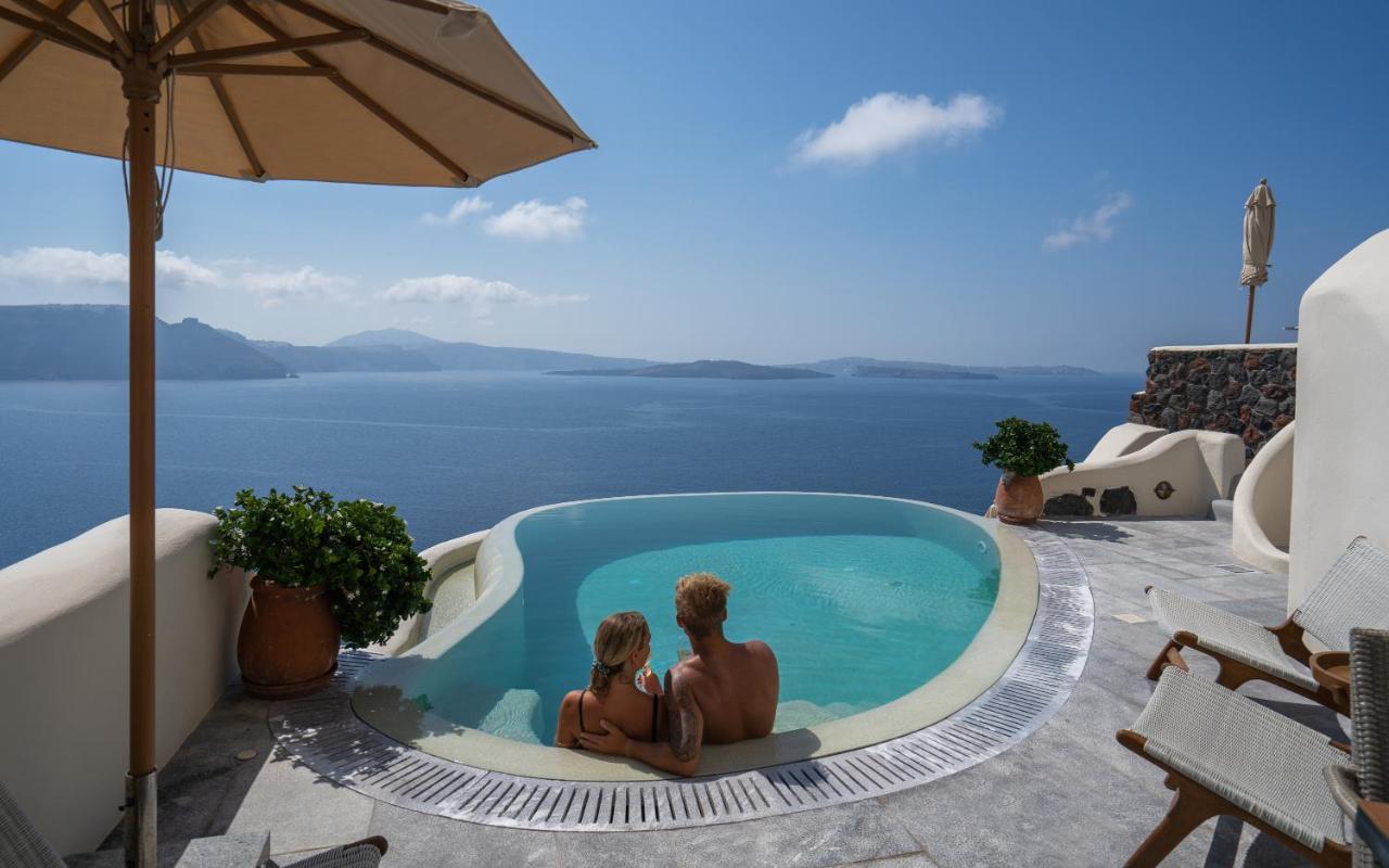 Pezoules Of Oia (Santorini)