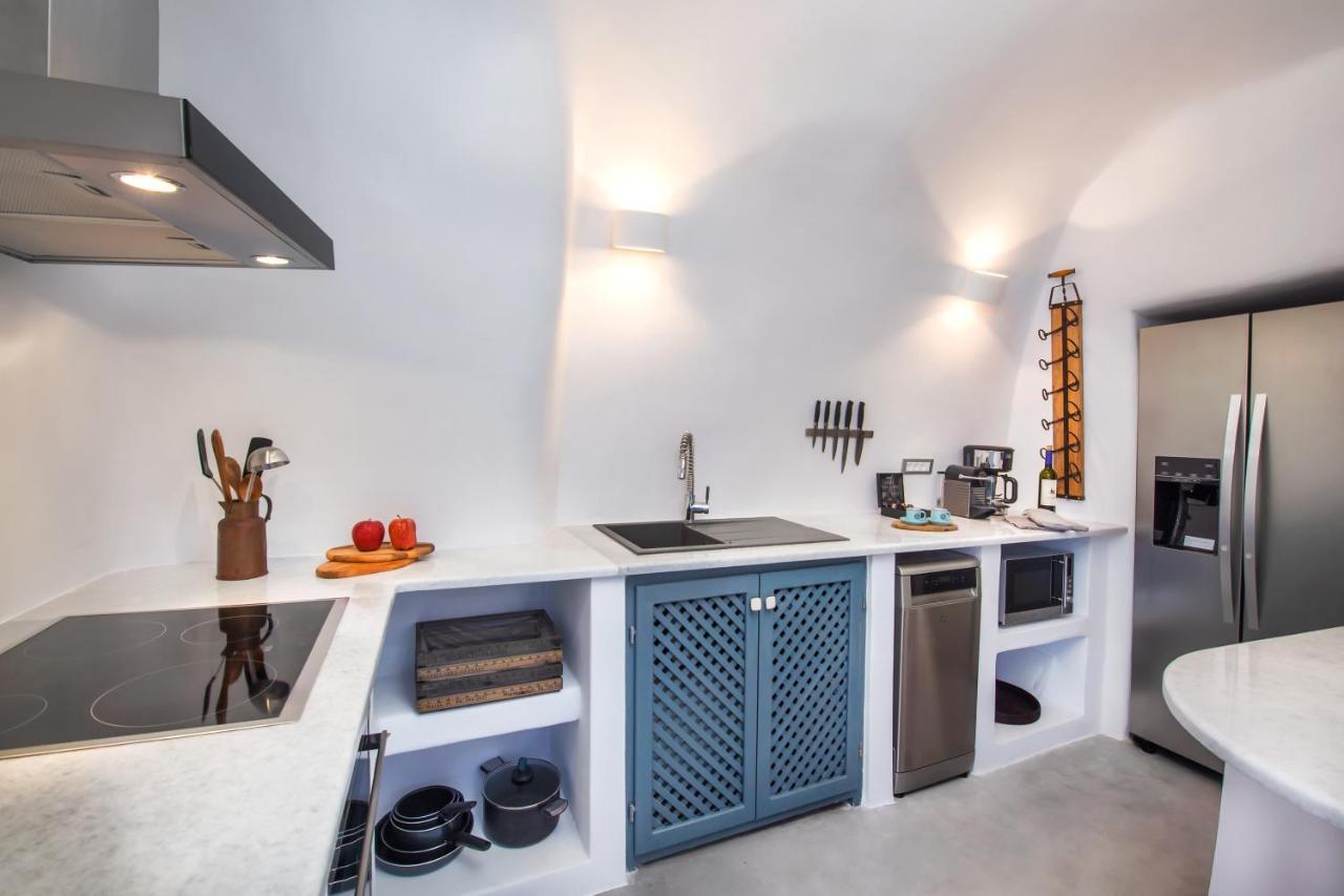 Alexi's Place By Thireon Oia (Santorini)