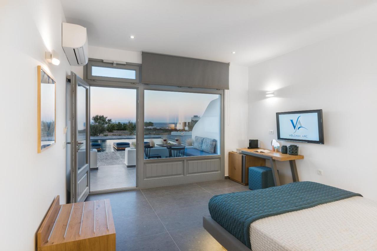 Volcanic Arc Hotel 3*