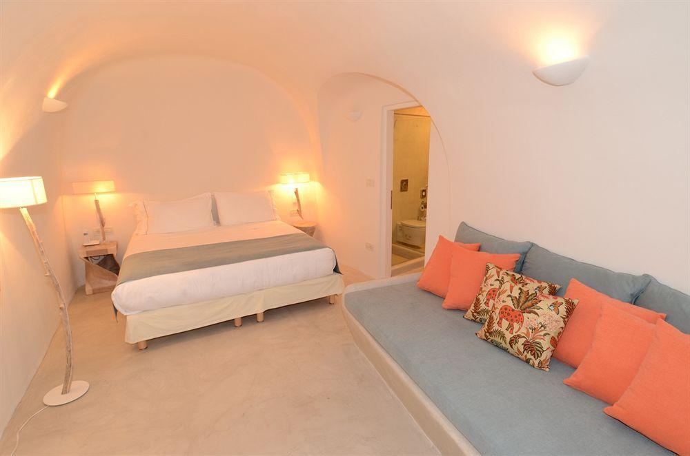 Hostel 16 Oia (Santorini)
