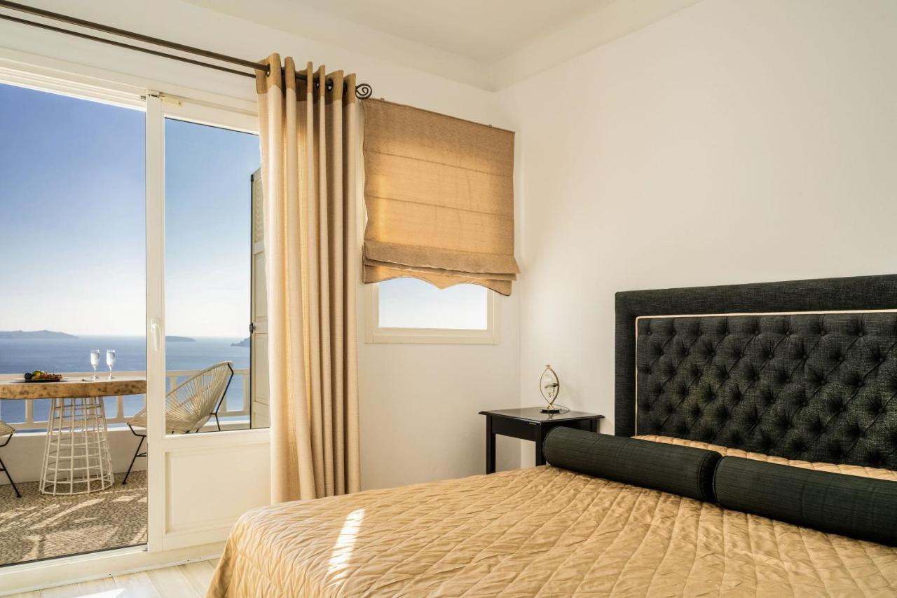 Delfini 3* Oia (Santorini)