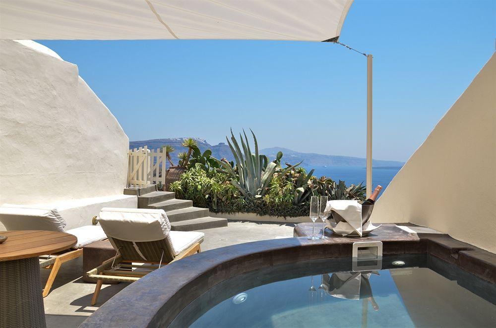 16 Oia (Santorini)
