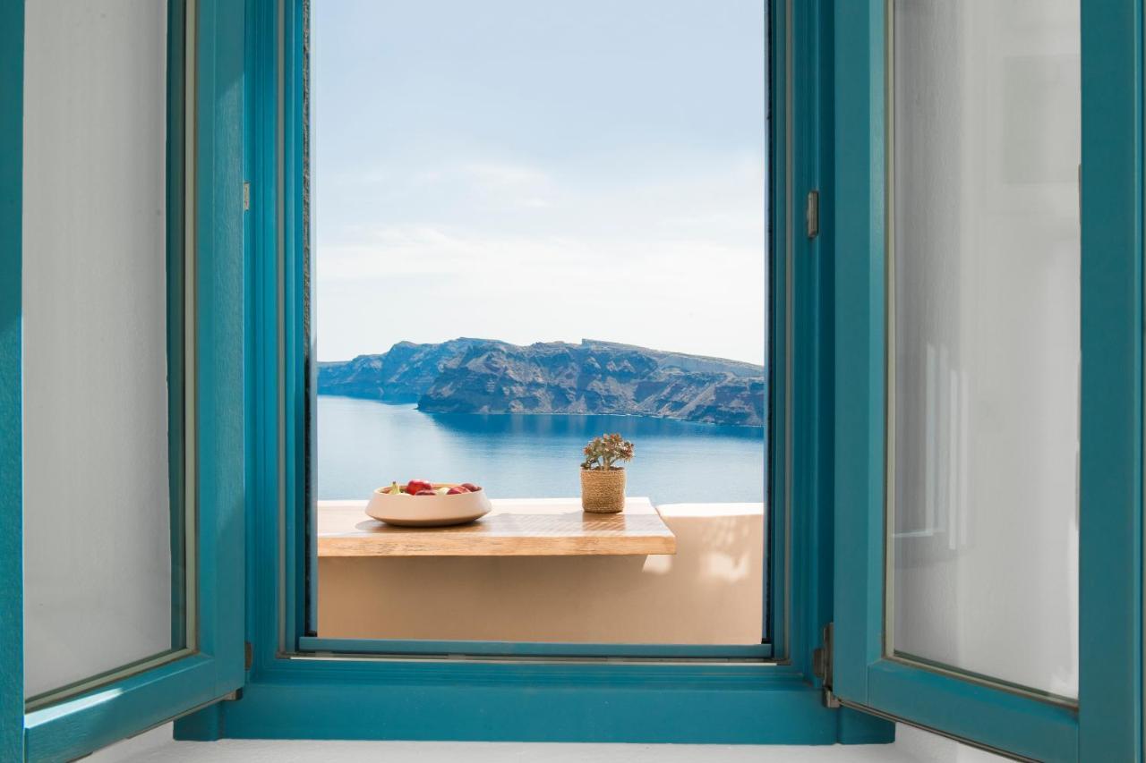 Nano * Oia