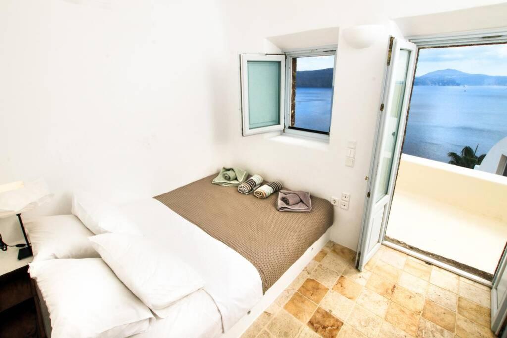 Villa Dionyssos Cave House