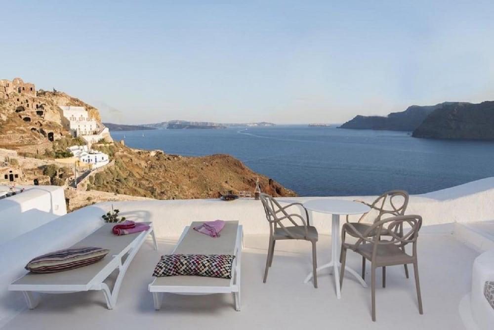 The Architect's Cave House 3*