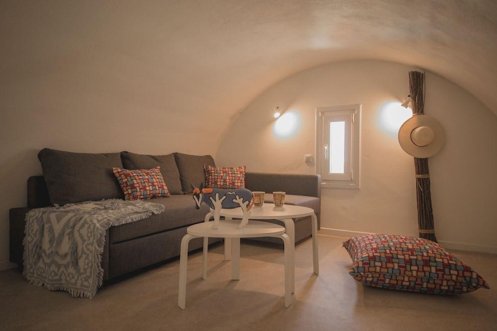 Maria's Place - Adults Only Aparthotel Oia (Santorini)