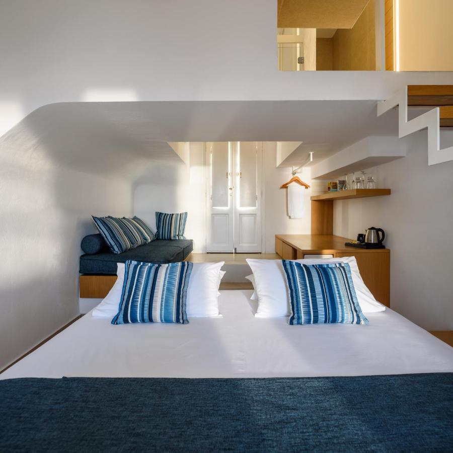 Muses Cycladic 3*