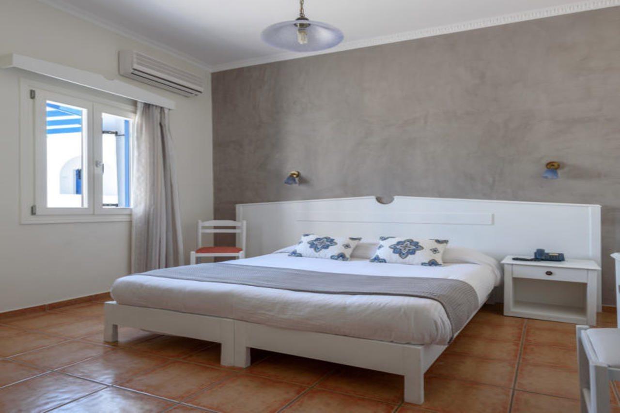 Anemomilos Aparthotel Oia (Santorini)