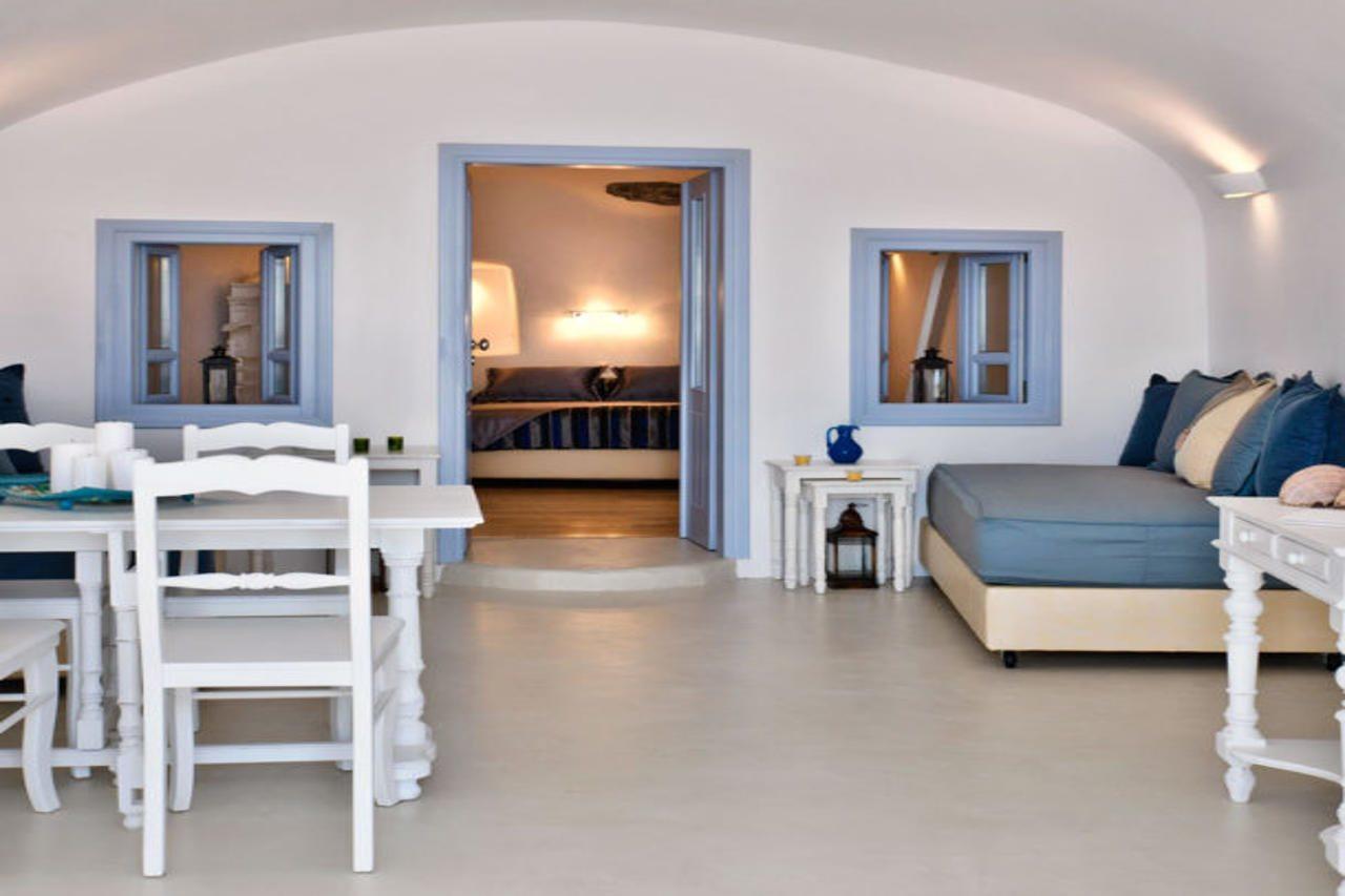 Aparthotel Anemomilos 2*